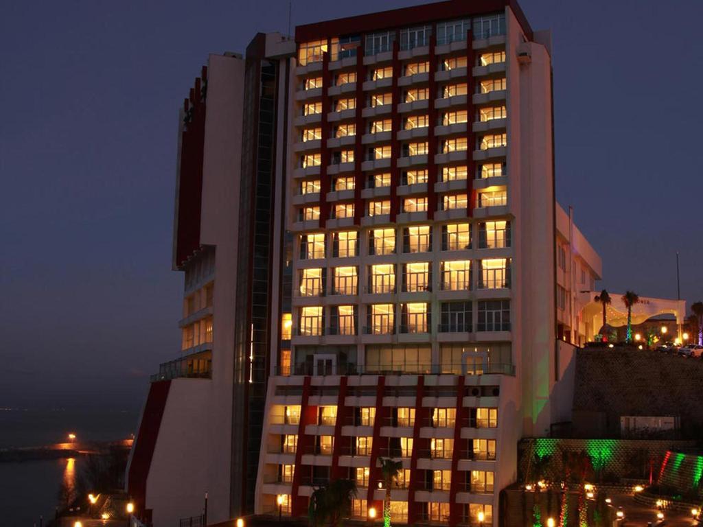 Sky Tower Hotel Akcakoca Convention & Spa Center Экстерьер фото
